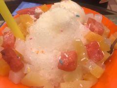 杂果伴雪糕-顺记冰室(宝华路店)