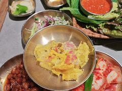 -草家酱蟹炭火烤肉店(珲春南路一店)