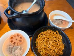 -莲餐厅·湖北菜·藕汤老手艺(愚园路店)