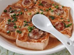 客家自磨让豆腐-鹏城人家海鲜酒家·23年老字号(较场尾店)