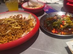 -丽伟的串·烧烤·砂锅(季景天地店)