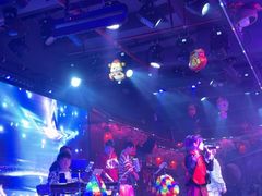 -喜鹊音乐酒馆(西街店)