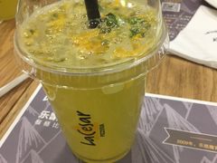 -乐凯撒披萨(东方新世界店)
