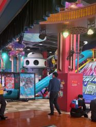 -欧酷世界动力星球(王府井奥莱UP TOWN店)