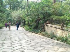 -黔灵山公园-南门售票处