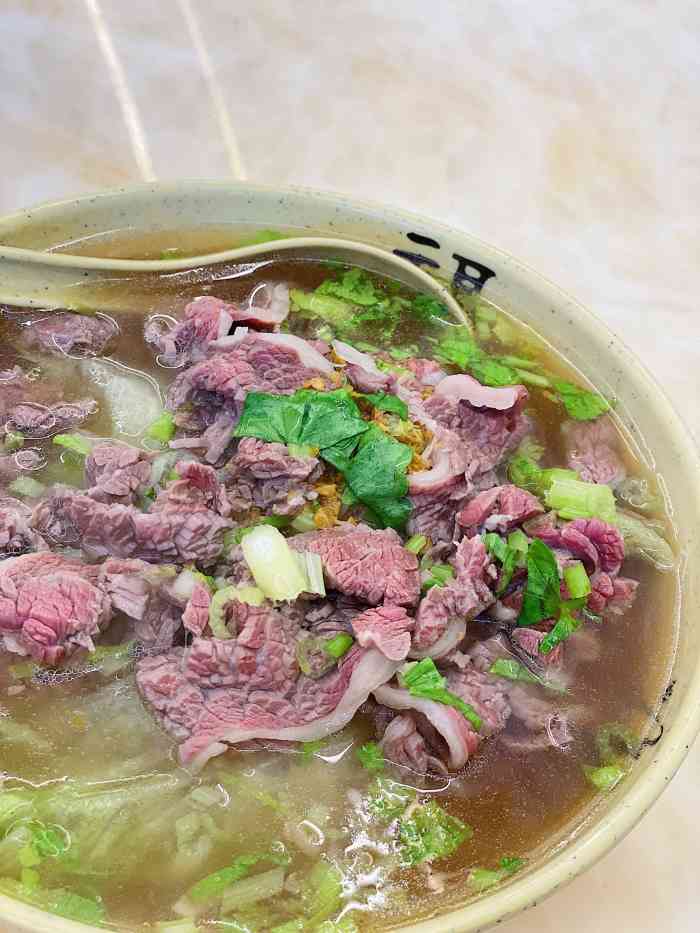 潮汕大鼎牛肉-"解决吃饭问题图方便和就近原则解决想吃.