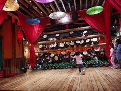 -老滇山寨•云南特色菜•地方菜•民族风情歌舞表演(金碧店)