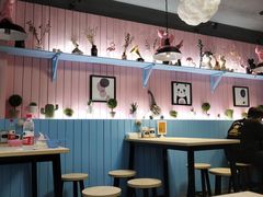 大堂-友达面馆·酸菜鱼面(钱塘区店)