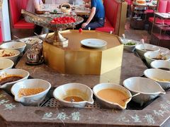 自助调料区-捞神煲汤火锅(湖滨商业街店)