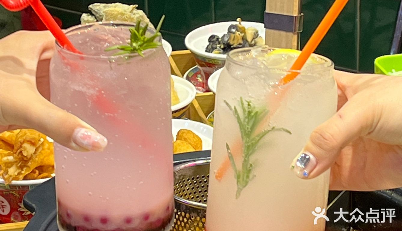 一份够两三个人吃啦 -