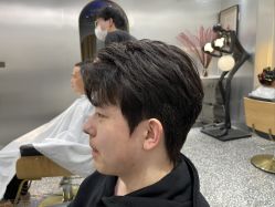 -Tloml salon