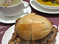 -阿维斯咖啡(镜湖店)
