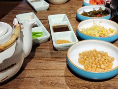 -明洞阿姨·韩式酱蟹烤肉·创意料理(三元桥店)