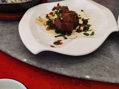 -侬佳蒸菜馆(听潮店)