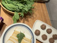 -巴奴毛肚火锅(龙湖锦艺城店)