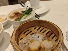 -万龙洲海鲜(大兴绿地缤纷城店)