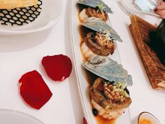 老豆腐蒸黑金鲍-宝丽轩中餐厅BAOLIXUAN
