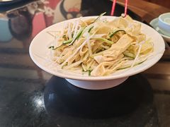-川流不息·地道川菜·小龙虾(新松江路店)