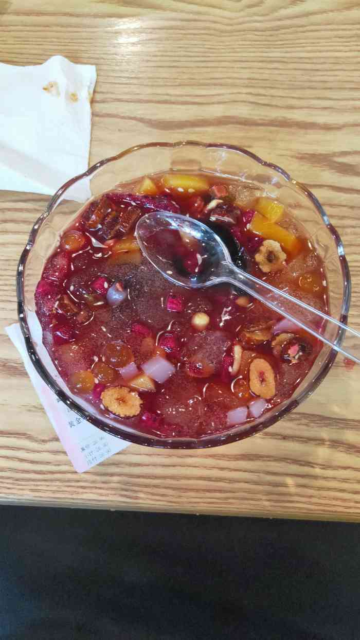 山城老冰粉-"又来了小宝的爱,大晚上下班还要带她过来吃.