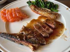 -大中华希尔顿酒店-念自助餐·嗨啤·小龙虾