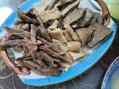 -何记羊汤馆(丽水佳源店)