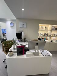 -JNK皮肤管理中心