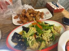 -叶派龙虾•招牌香辣蟹·海鲜(中海国际店)