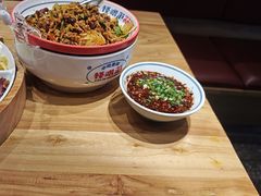 -怪噜范·老贵阳街头名小吃(汇金星力城店)