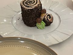 招牌树根蛋糕-莫斯科餐厅