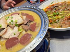 东北杀猪菜-金手勺东北菜馆(大屯北路店)