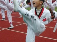 -嗨动跆拳道体能馆(菜百店)