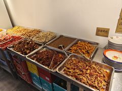 -王婆乔鲜鱼自助火锅(蜀汉路店)