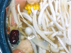 霸王排骨汤锅-一把火北京烤鸭(海昌路店)