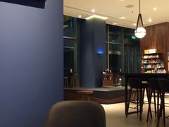 大堂-星巴克(凯德晶萃店)