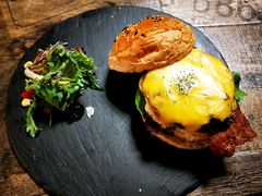 -HIGH FIVE哈福手工汉堡(桂林路店)