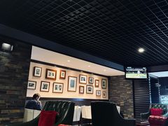 -上海锦江汤臣洲际大酒店柒酒廊