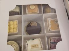 -半勺舒舒生日蛋糕店
