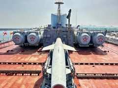 -泰达航母主题公园