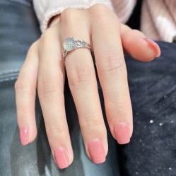 -悦指间美甲美睫美肤