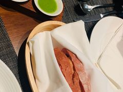 -GreyWhale灰鲸餐厅(武汉国际广场店)