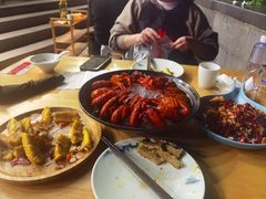 -聚汇三少·龙虾·中餐厅(莫邪路新天地店)