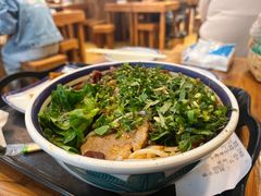 -云阿蛮云南生烫牛肉米线(奉贤路店)