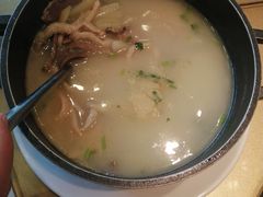 -新粤新疆菜清真餐厅(拱北店)