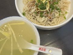 -不二心·鲜肉大包·海胆小笼汤包(二七广场店)