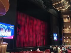 -交通银行前滩31演艺中心