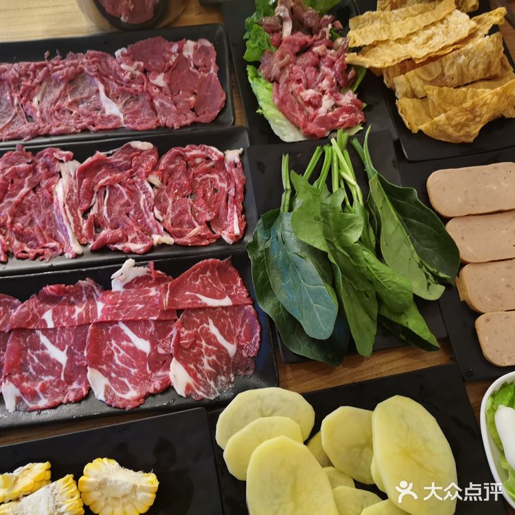 超级温柔的潮汕火锅,关键是现切牛肉一盘19元