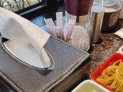 -正苑26年海鲜烤肉•牛尾汤汤饭(东港店)