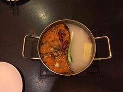锅底-小天鹅火锅·一线江景洪鼎旗舰店(洪崖洞店)