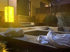-大连金石滩绿发温泉假日酒店