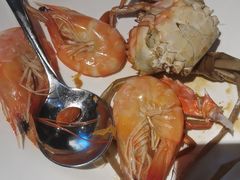 -领鲜活海鲜榴莲自助火锅(东门店)